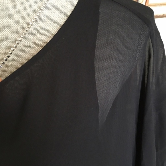 Black chiffon top by Vince Camuto - Picture 2 of 4